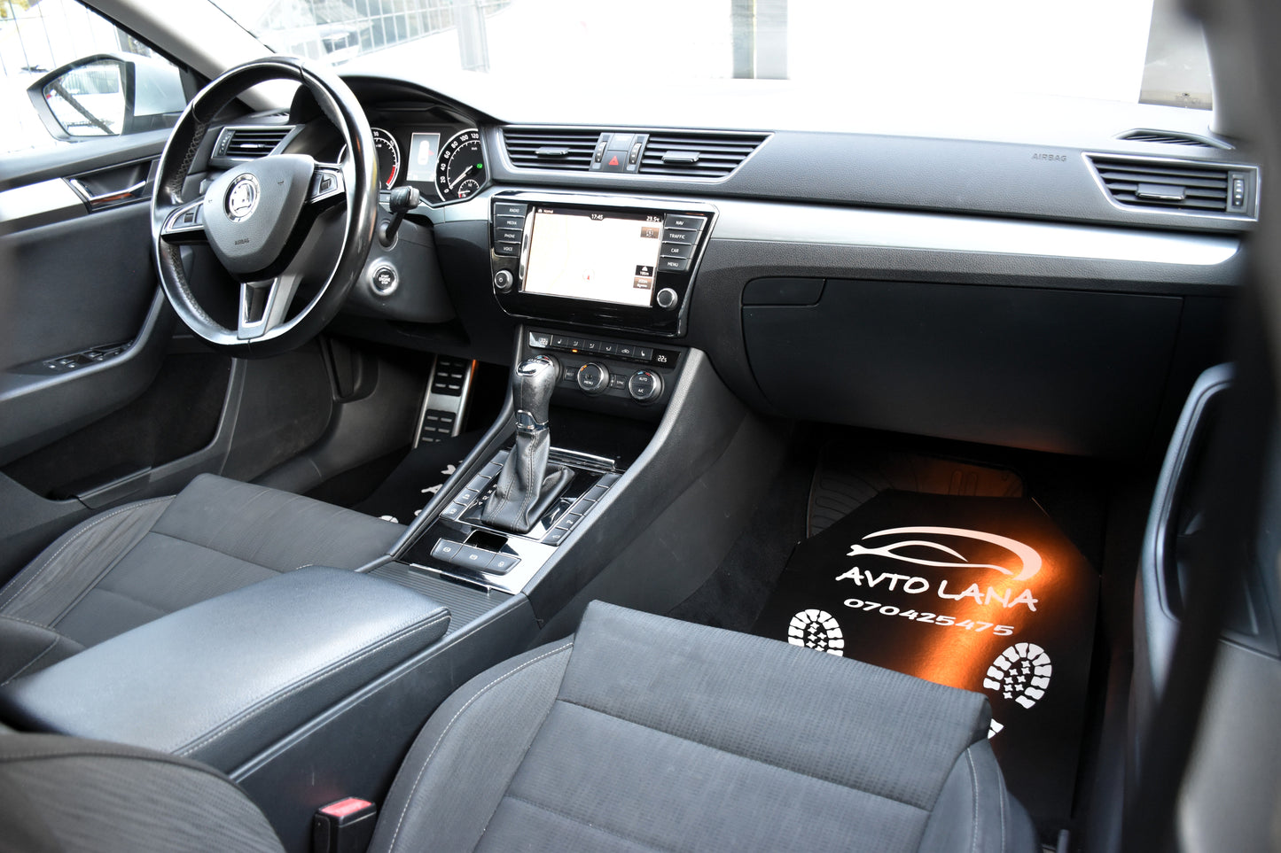 Škoda Superb 2.0 TDI 110 kW|DSG|1.LASTNIK|SLO|XENON|NAVI|TEMP