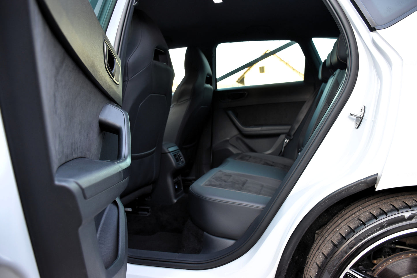 Cupra Ateca 2.0 TSI 4Drive 300|DSG|VIRTUAL|MILTEK|360KAMERE