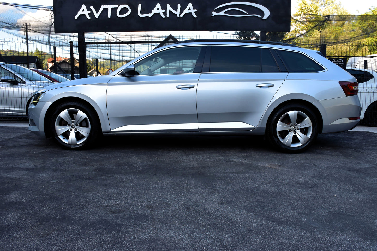 Škoda Superb 2.0 TDI 110 kW|DSG|1.LASTNIK|SLO|XENON|NAVI|TEMP
