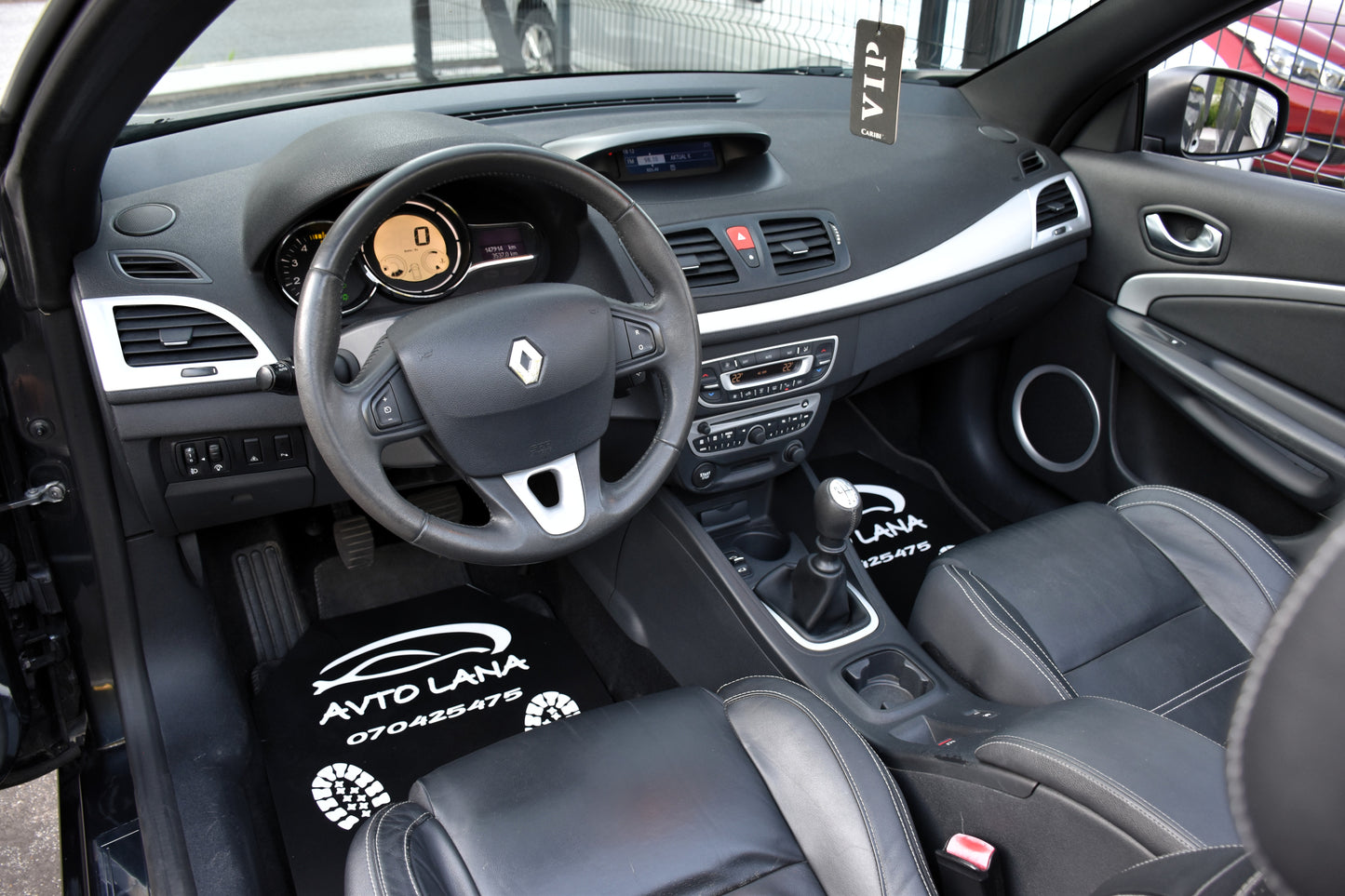 Renault Megane cabrio 1.5DCI|SLO|USNJE|PDC|PANO|TEMP
